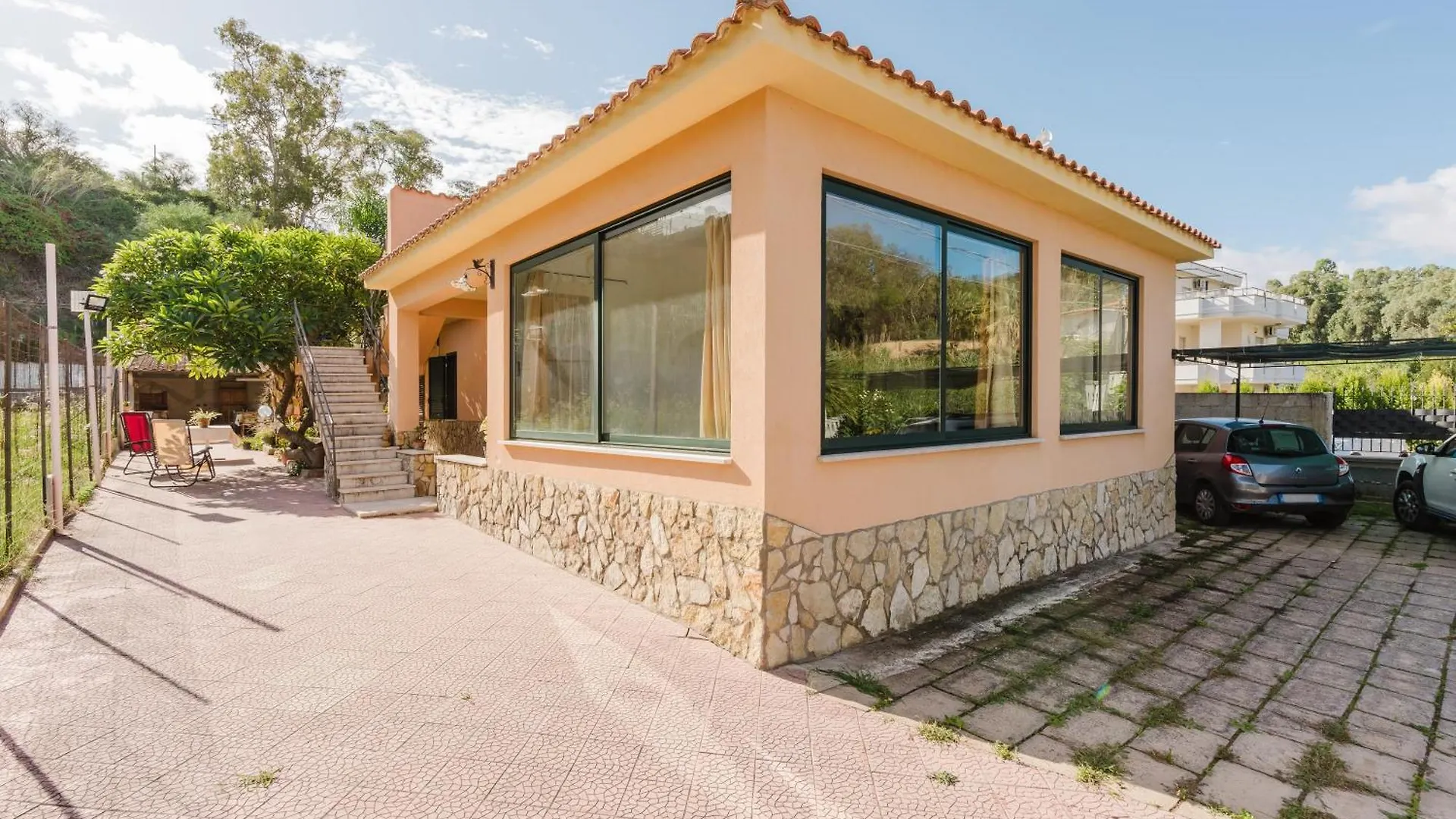 Villa Mare Rosa Balestrate 0*,  Italy